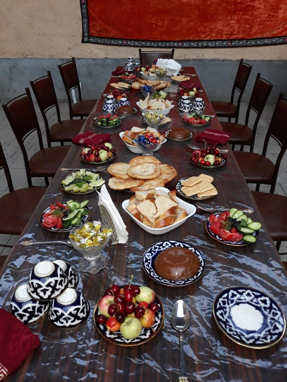 Hello Hostel Samarkand Ngoại thất bức ảnh