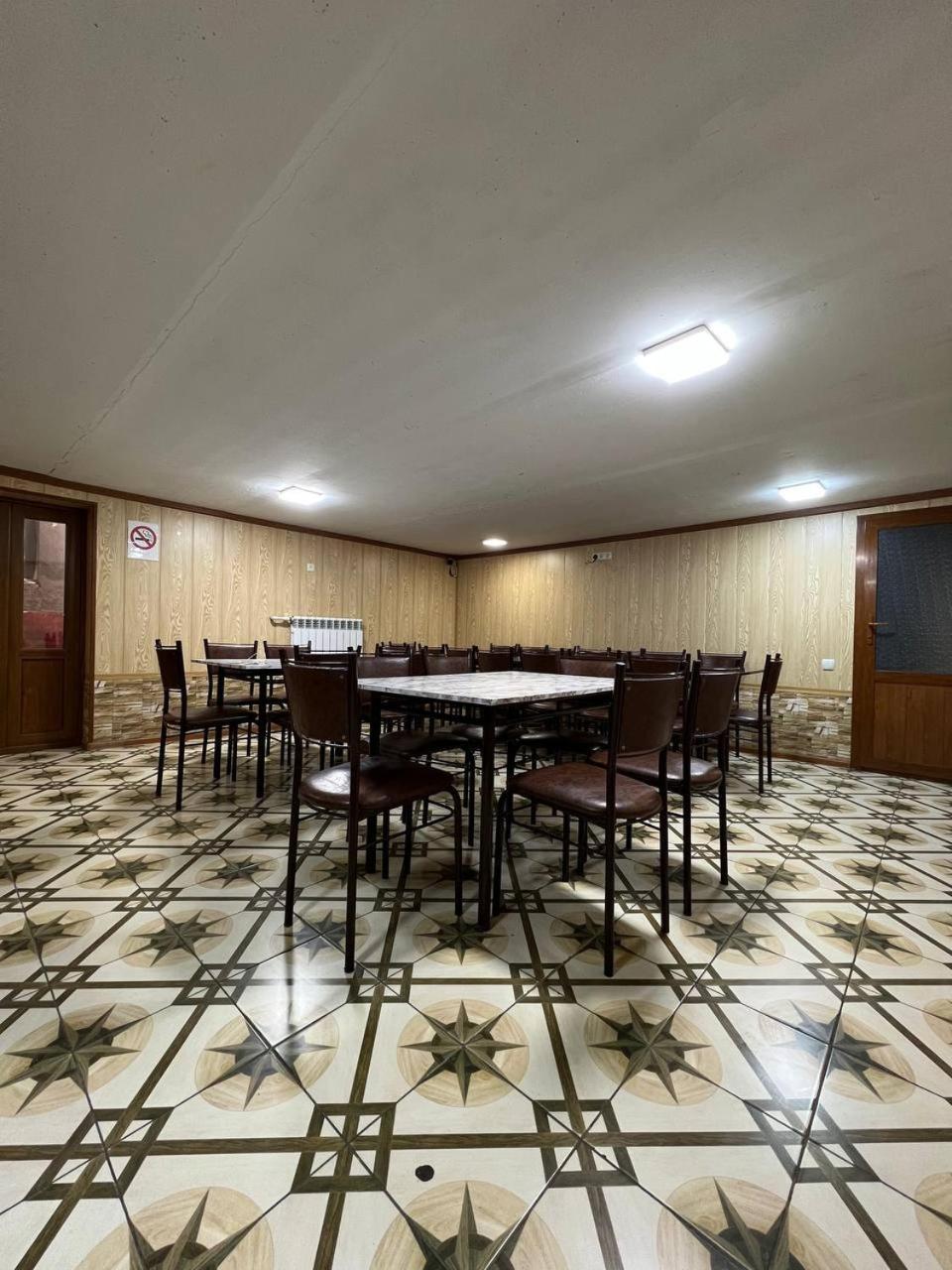 Hello Hostel Samarkand Ngoại thất bức ảnh